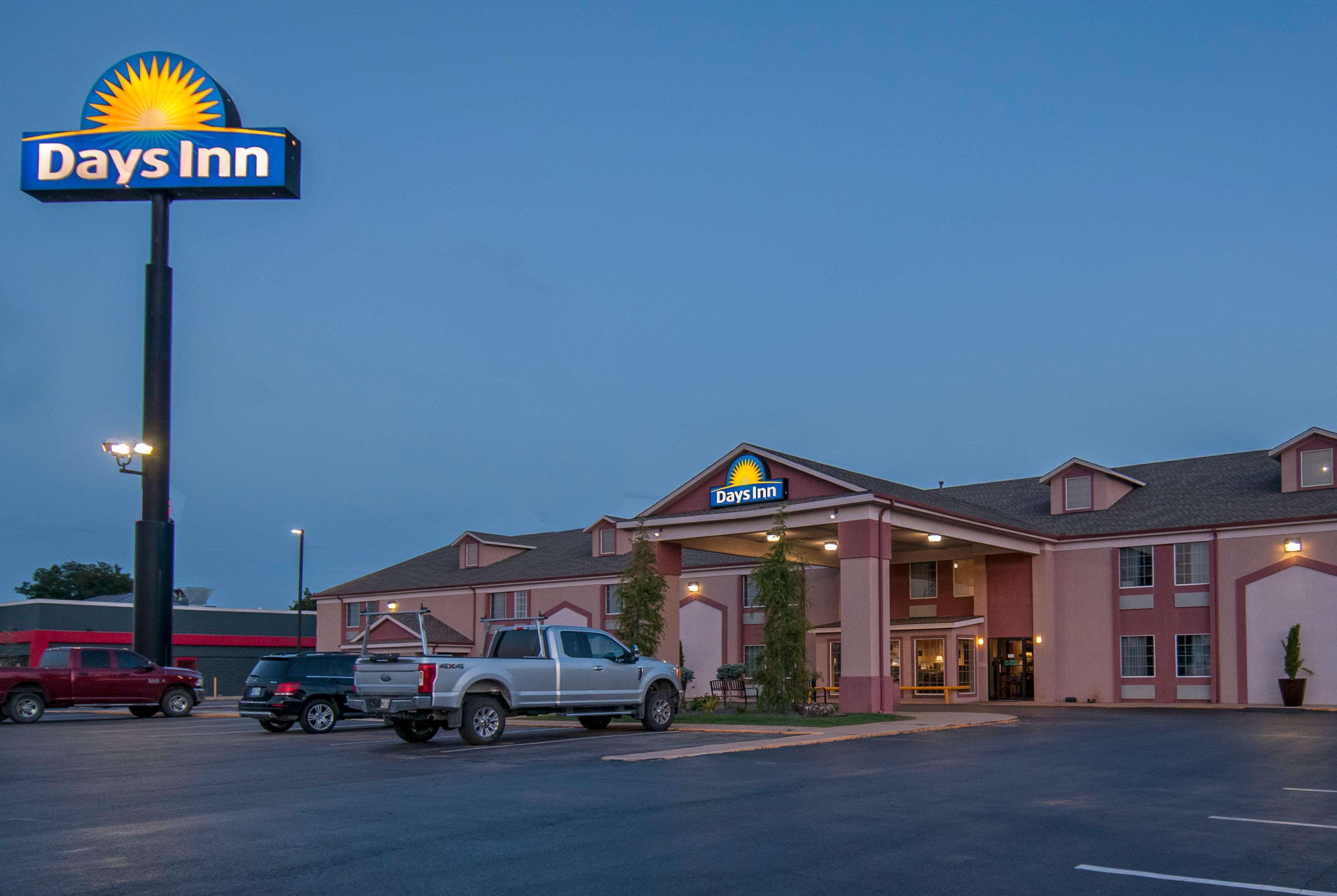 Days Inn By Wyndham Pauls Valley Exterior photo